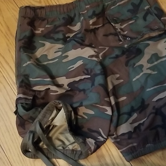 💥 5 pocket Swim trunks Men's Sz L - Picture 3 of 8
